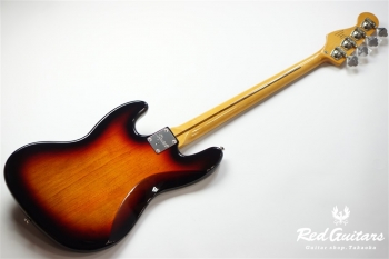 Classic Vibe ‘70s Jazz Bass - 3 Color Sunburst